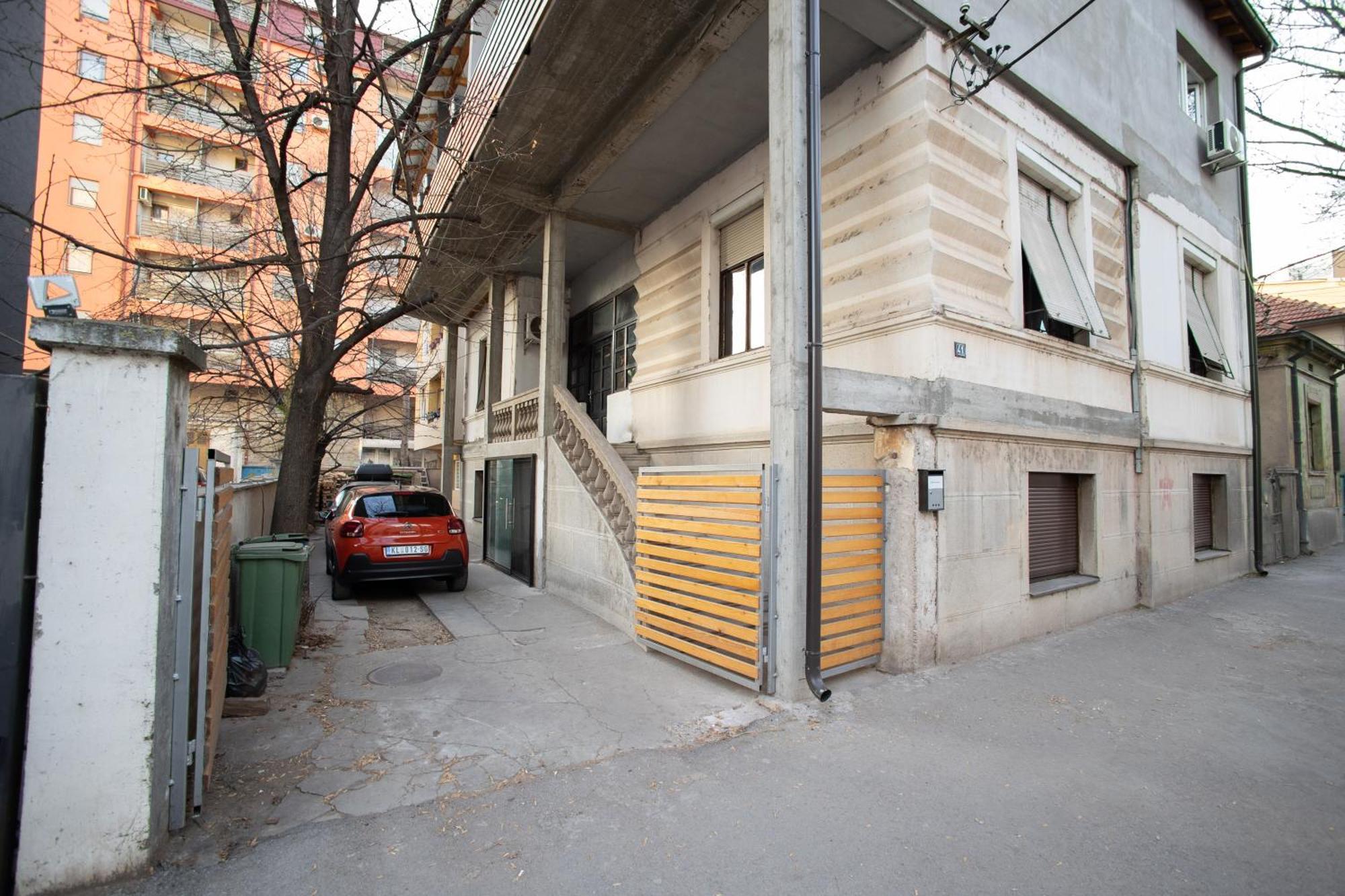 V & V Studio Apartments 2 Ni 외부 사진