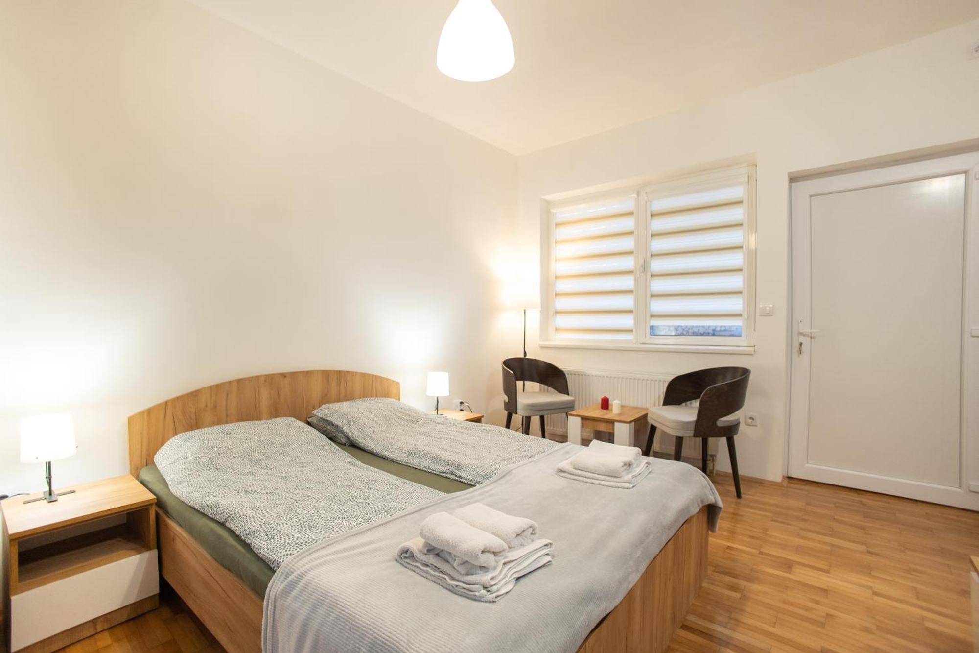 V & V Studio Apartments 2 Ni 외부 사진