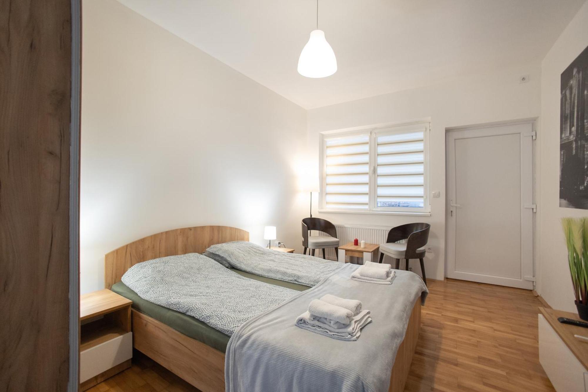 V & V Studio Apartments 2 Ni 외부 사진